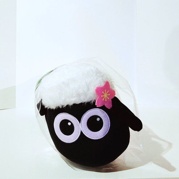 New Shaun the Sheep Baby Sakura Mochi 30cm Plush Japan - Picture 2 of 3